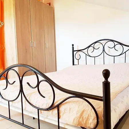 Apartment Talija Krimovica Budva